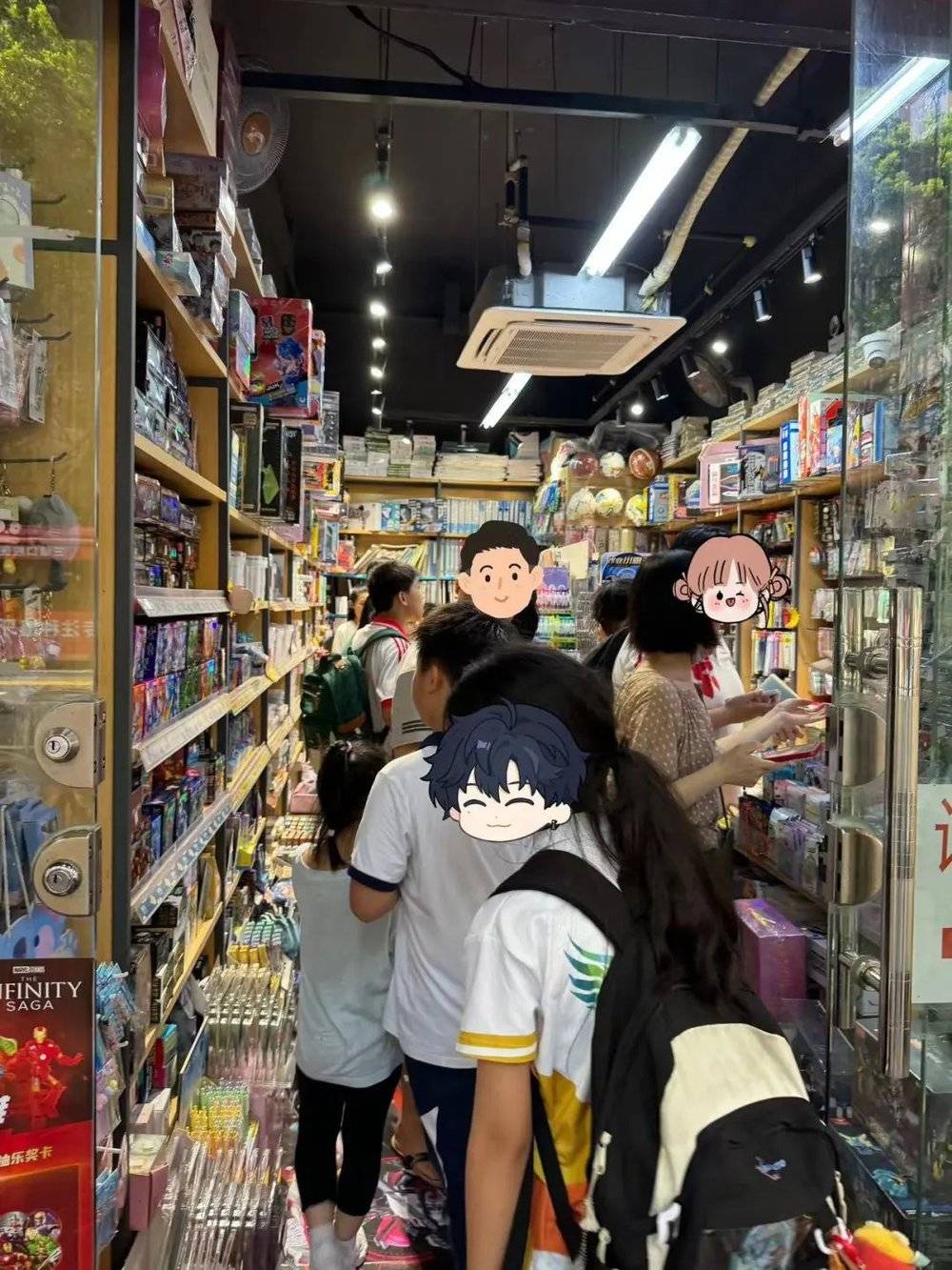 神兽开学家长患上“文具店恐惧症”(图1)